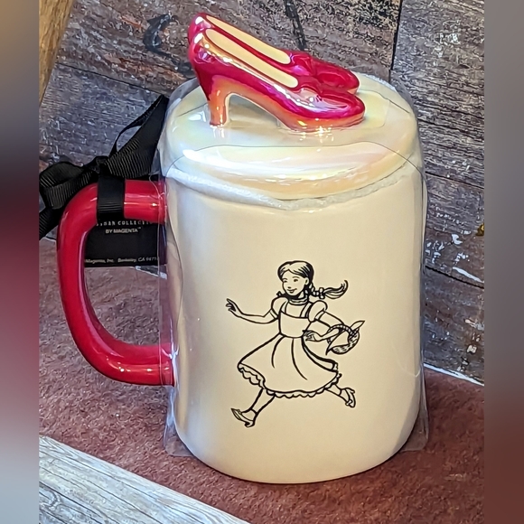 New Rae Dunn Artisan Collection By Magenta There's No Place Like Home Mug W Top - Picture 3 of 12